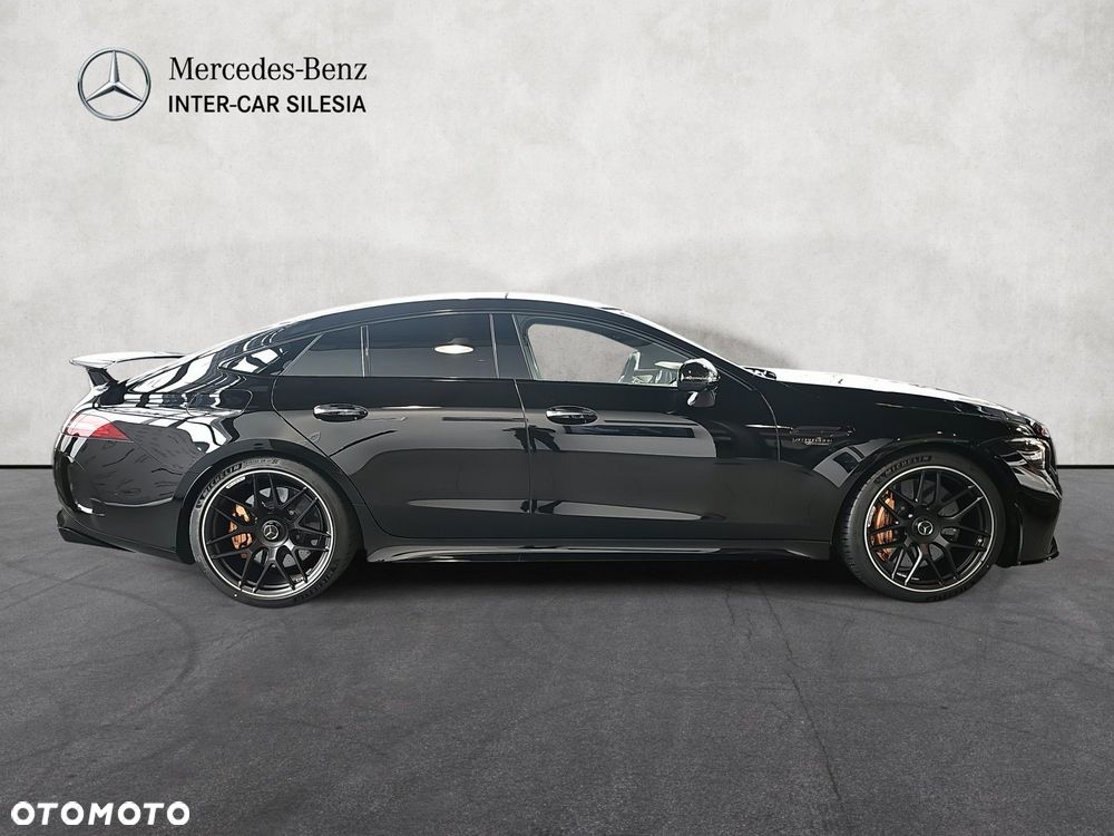Mercedes-Benz AMG GT - 4