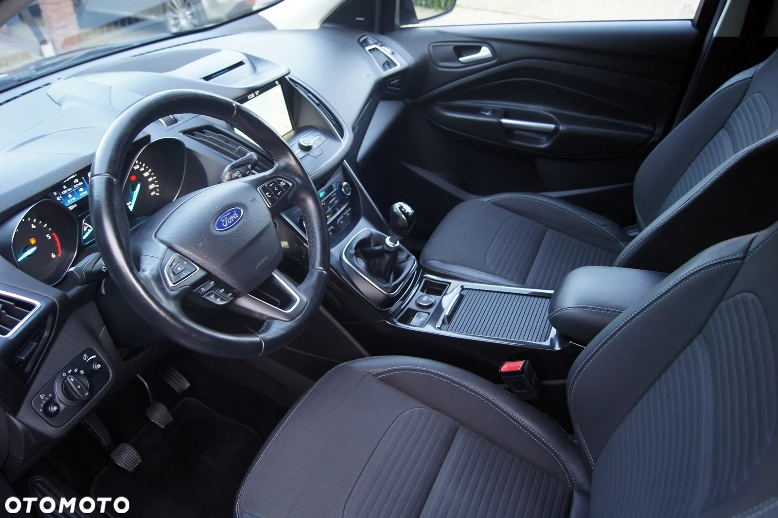 Ford Kuga 2.0 TDCi 4WD Titanium - 19