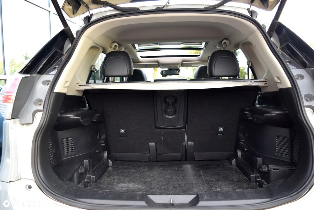 Nissan X-Trail 1.6 DCi Tekna 4WD - 9