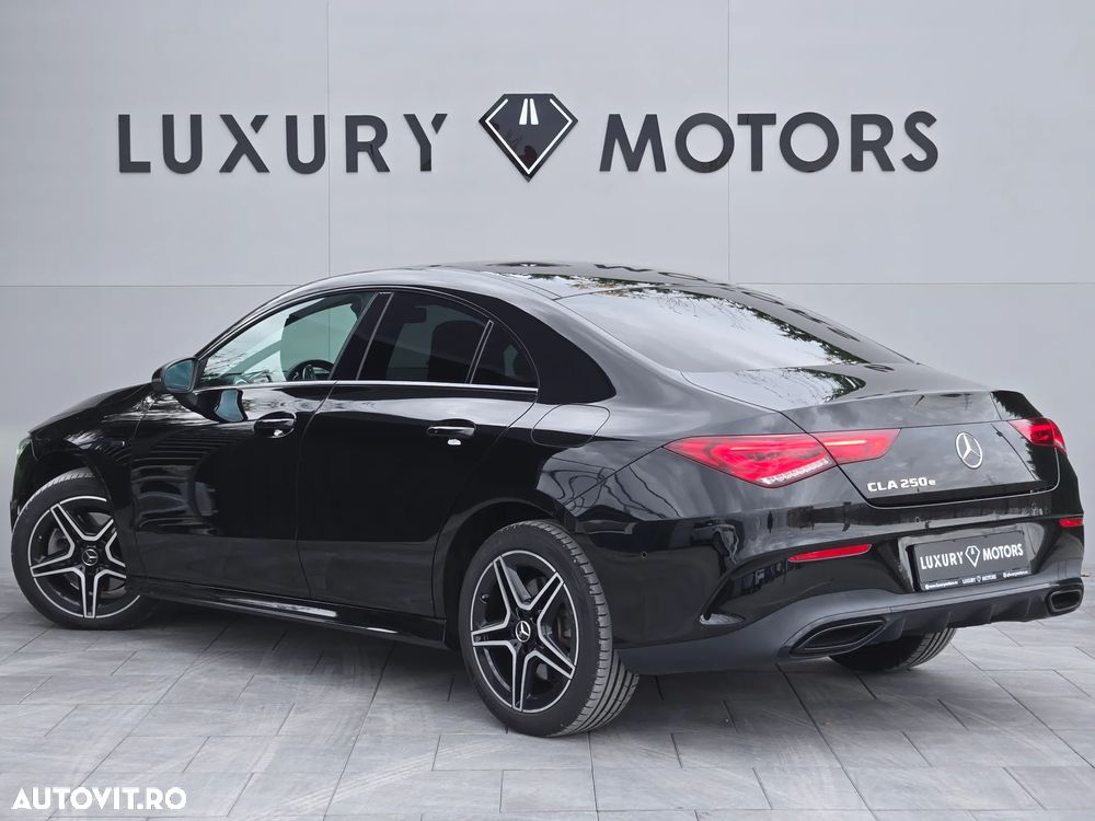 Mercedes-Benz CLA 250 e 8G-DCT AMG Line Advanced Plus - 5