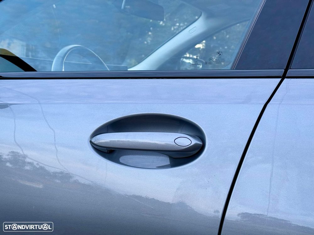 BMW 320 - 23