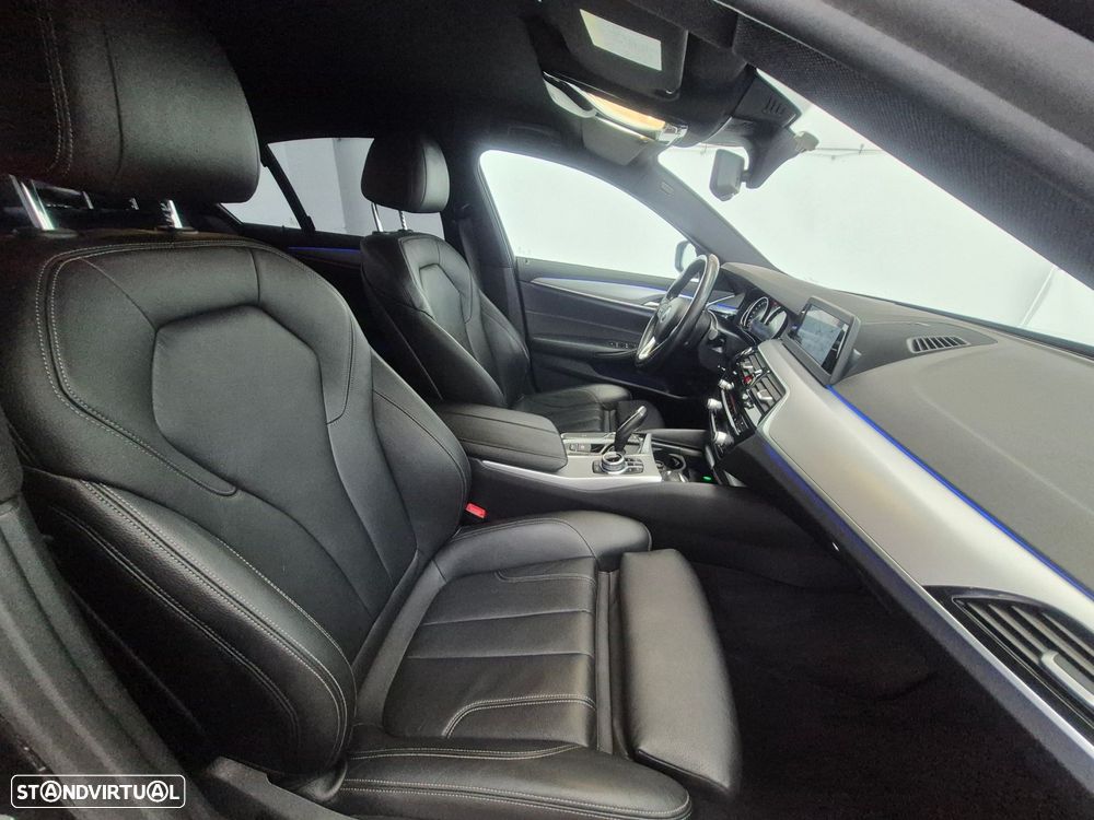 BMW 520 d Line Luxury Auto - 24