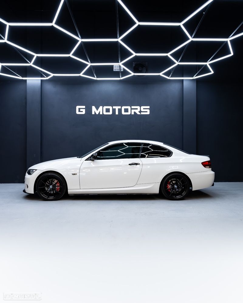 BMW 320 d Coupe Auto - 10