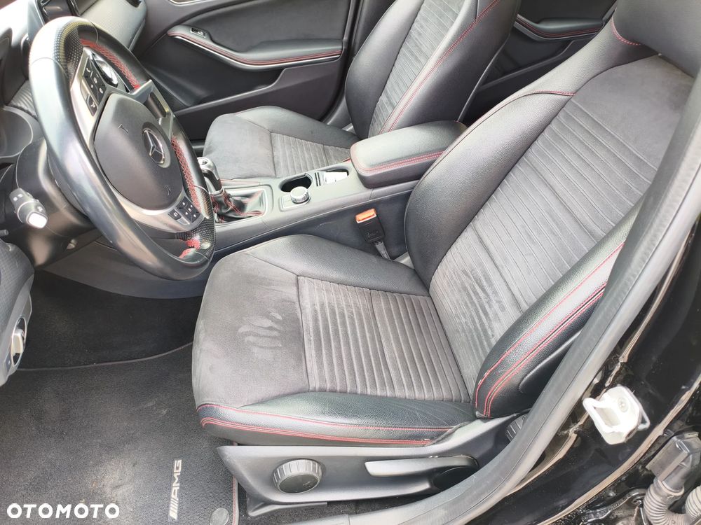 Mercedes-Benz Klasa A 180 AMG Line - 14