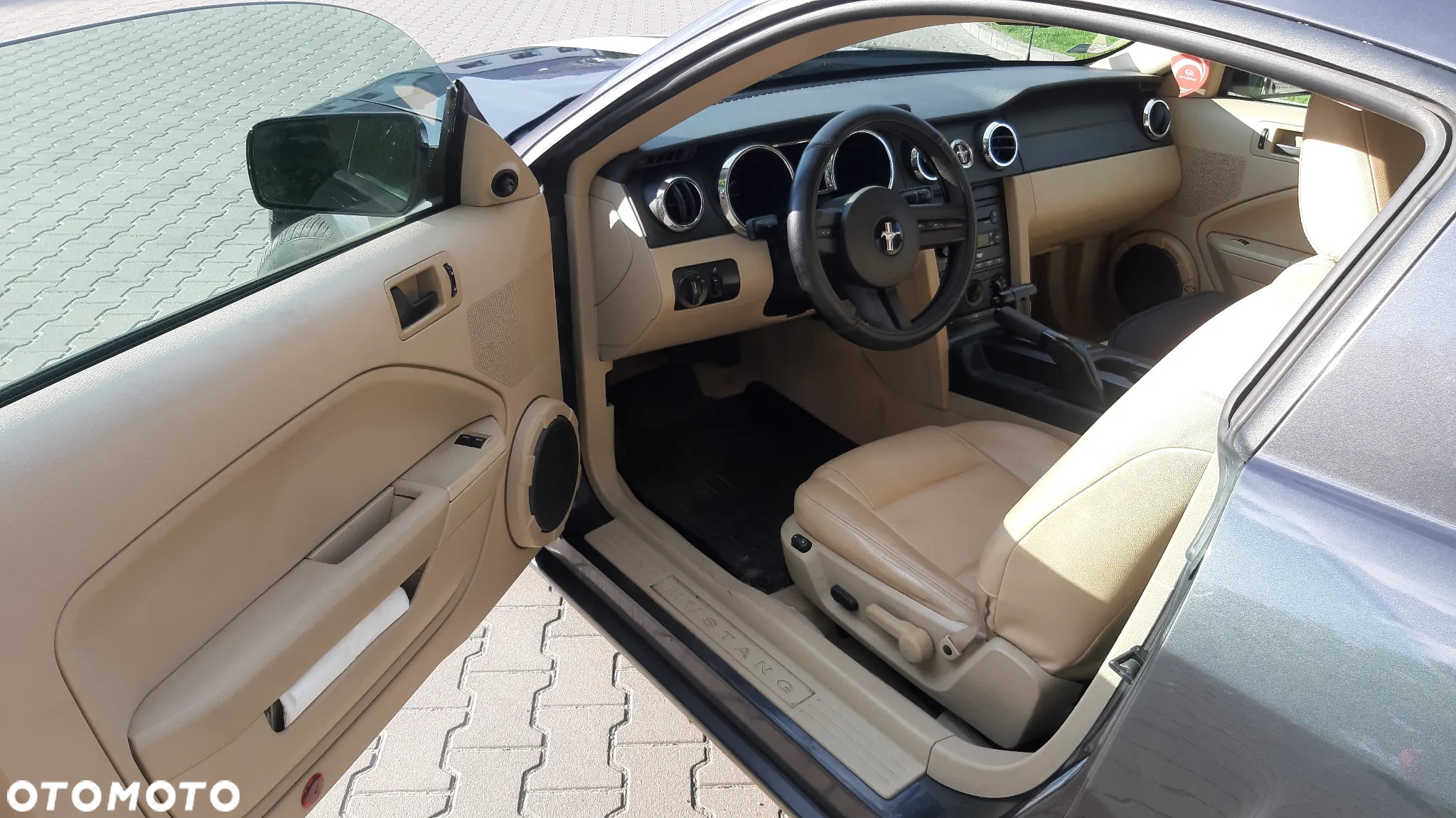 Ford Mustang 4.0 V6 - 11