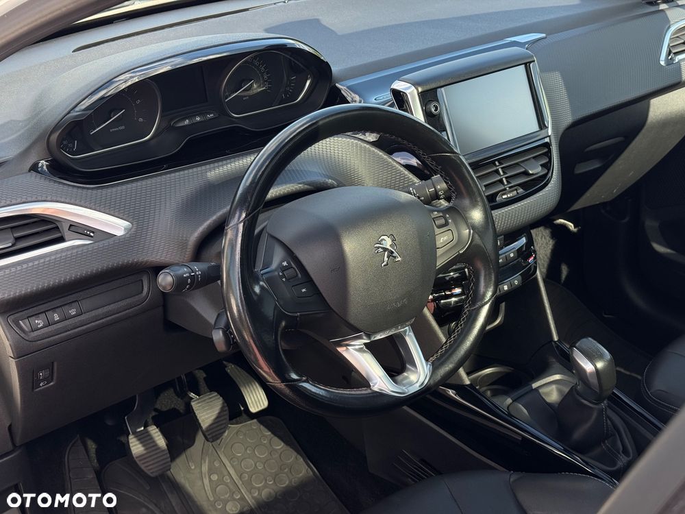 Peugeot 2008 1.6 BlueHDi Crossway - 15