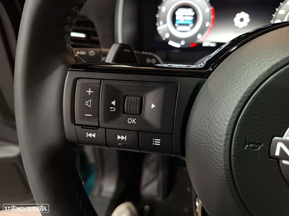 Nissan Qashqai 1.3 DIG-T Evolve Xtronic — fotografia 16