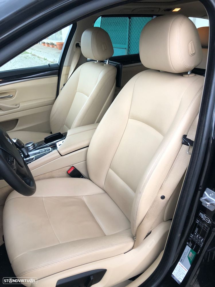 BMW 520 d Exclusive Auto 129g - 25