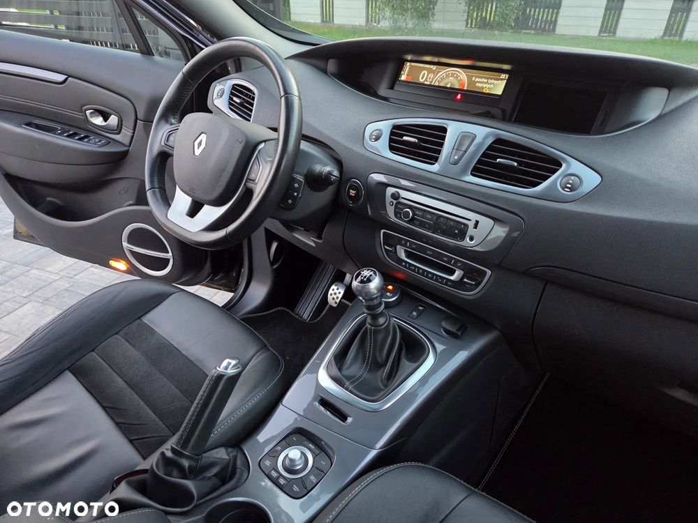 Renault Scenic Energy TCe 130 S&S Xmod Bose Edition - 31