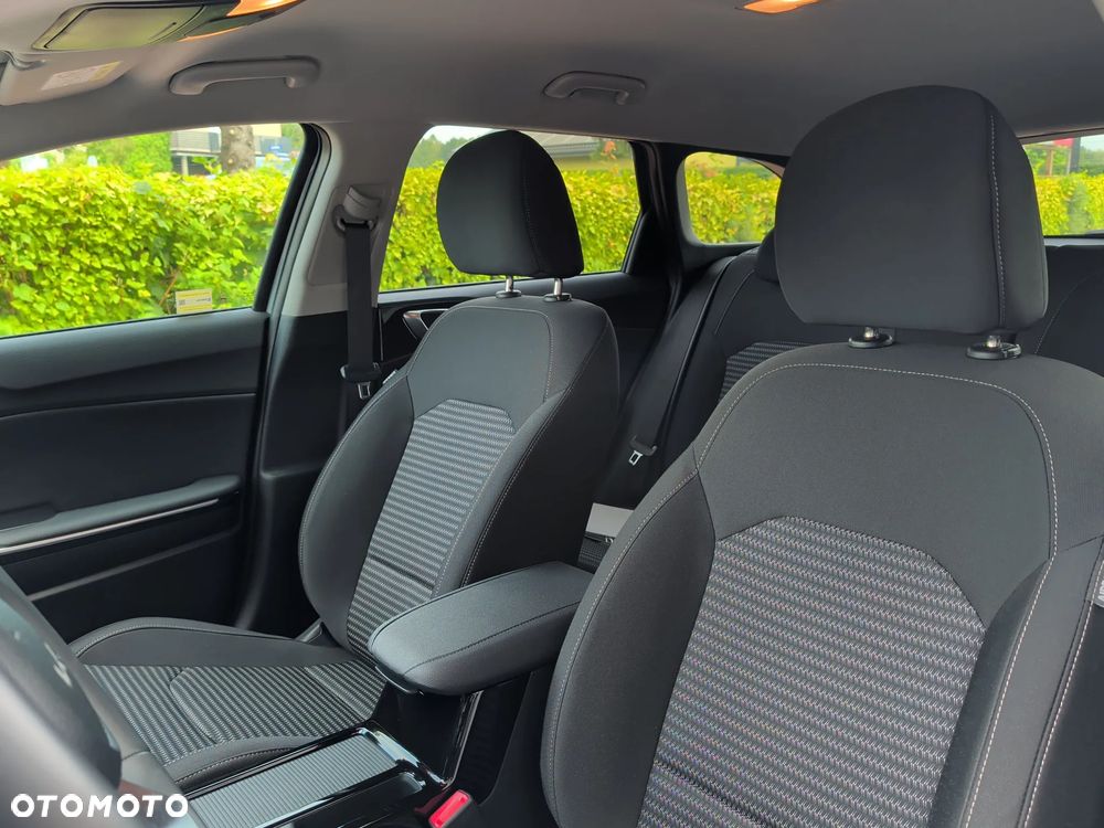 Kia Ceed 1.6 GDI PHEV L DCT - 19