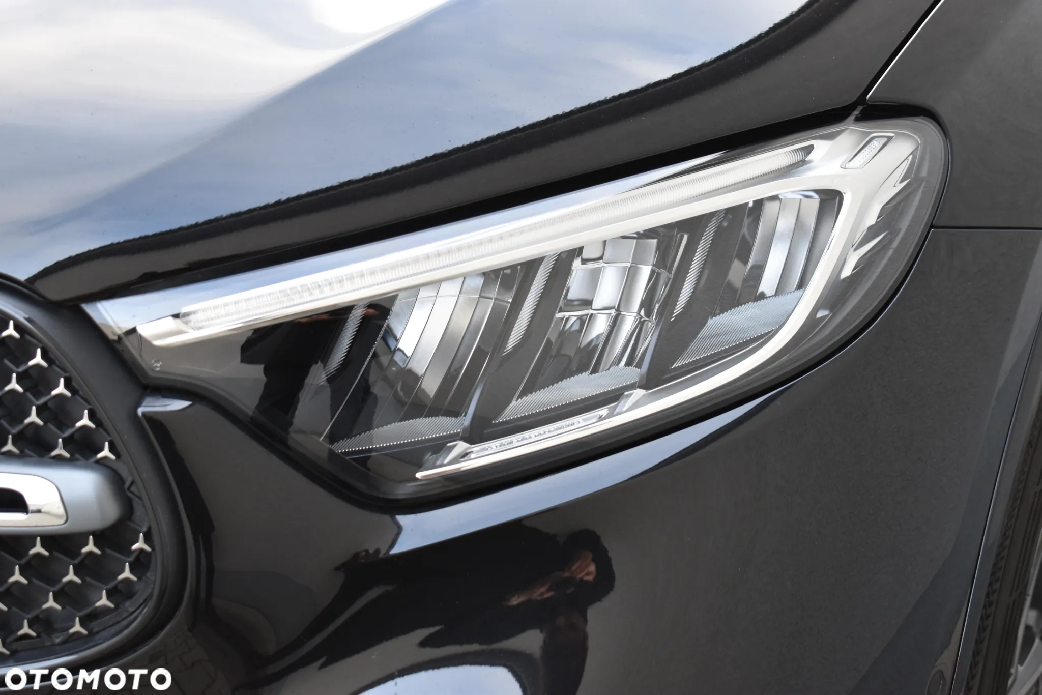 Mercedes-Benz GLC 300 e 4-Matic AMG Line - 9