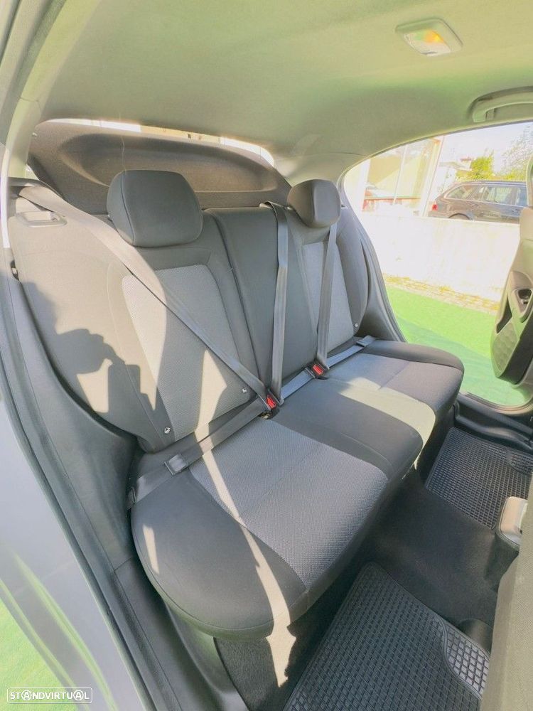 Fiat Tipo 1.3 M-Jet Lounge - 14