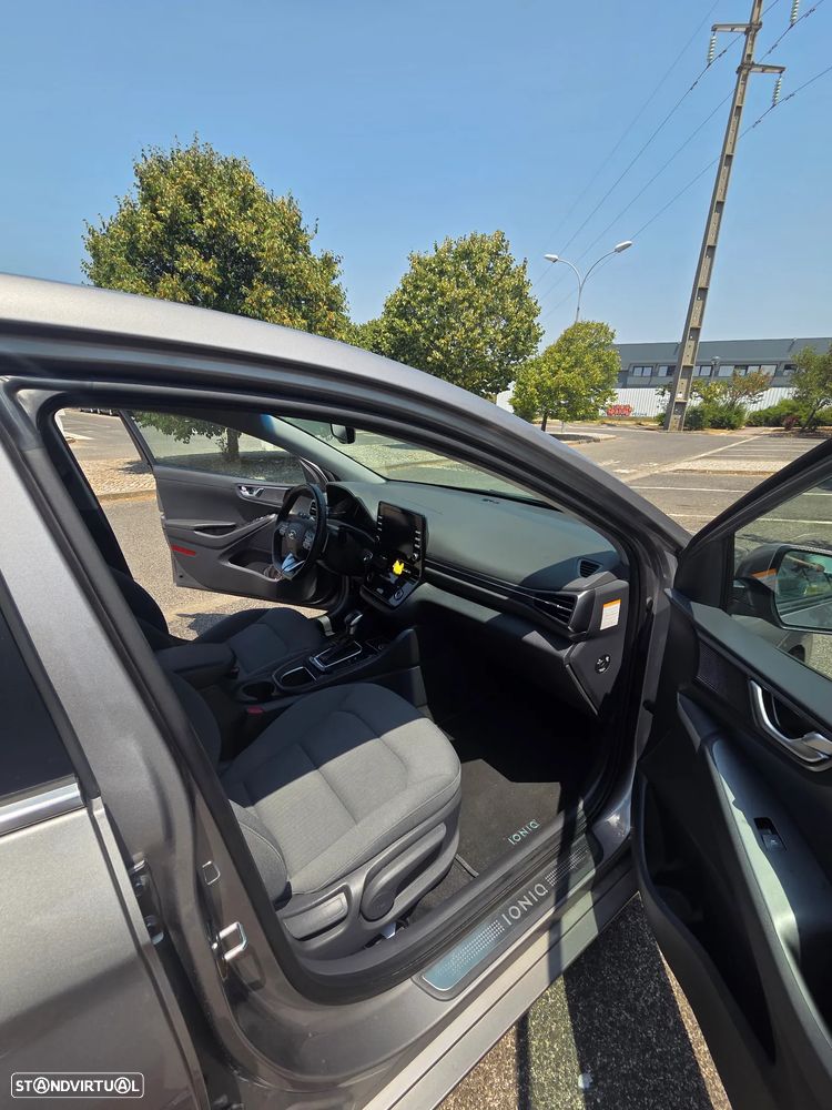 Hyundai Ioniq 1.6 GDI HEV - 14
