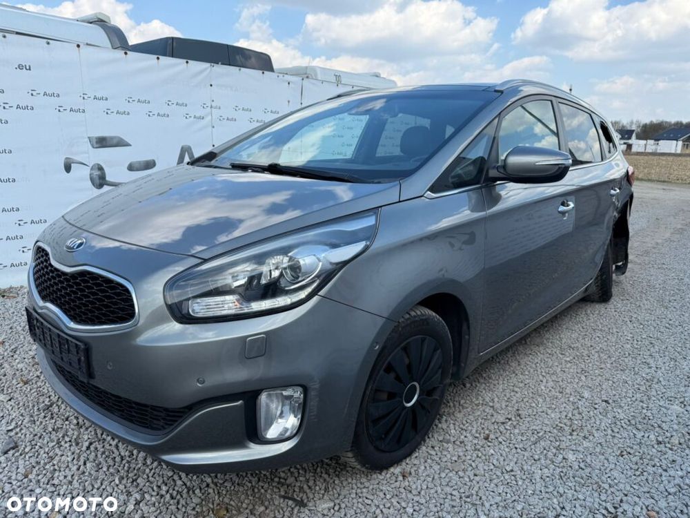 Kia Carens 1.7 CRDi Spirit - 4