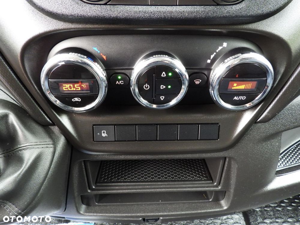 Iveco DAILY  35S18 PLANDEKA 10 PALET WEBASTO TEMPOMAT KLIMATYZACJA  180KM - 36