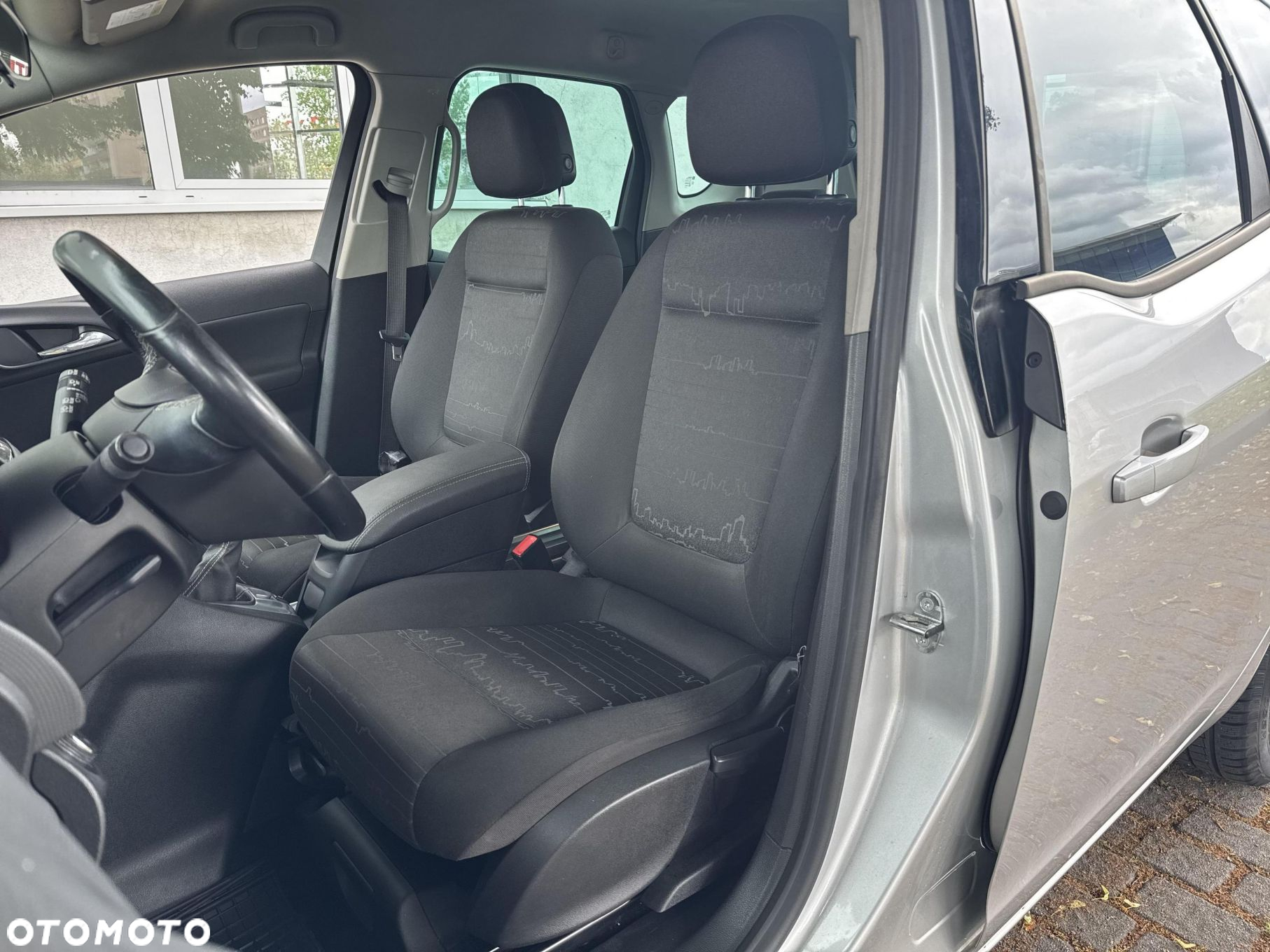 Opel Meriva - 18