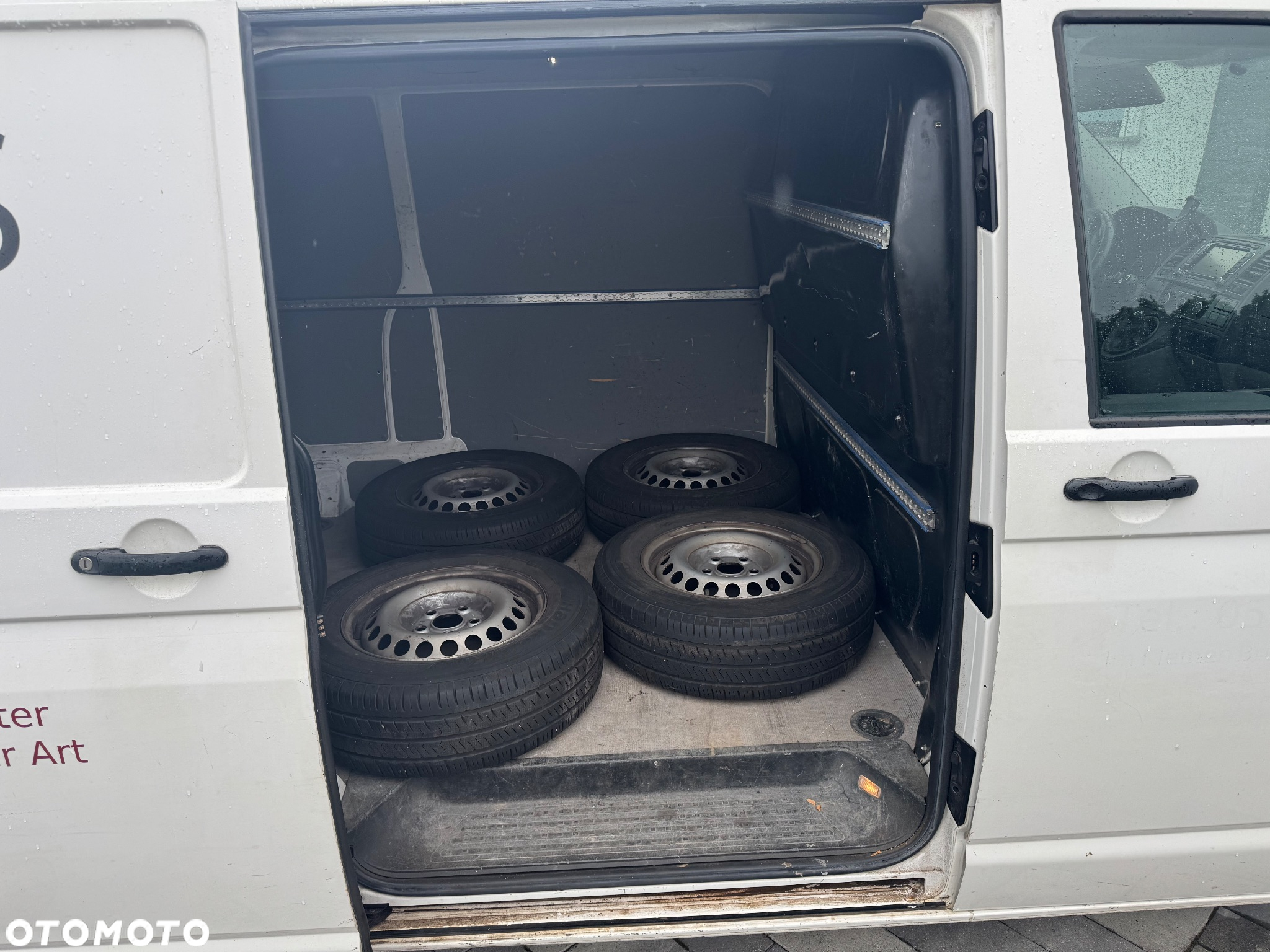 Volkswagen Transporter - 6