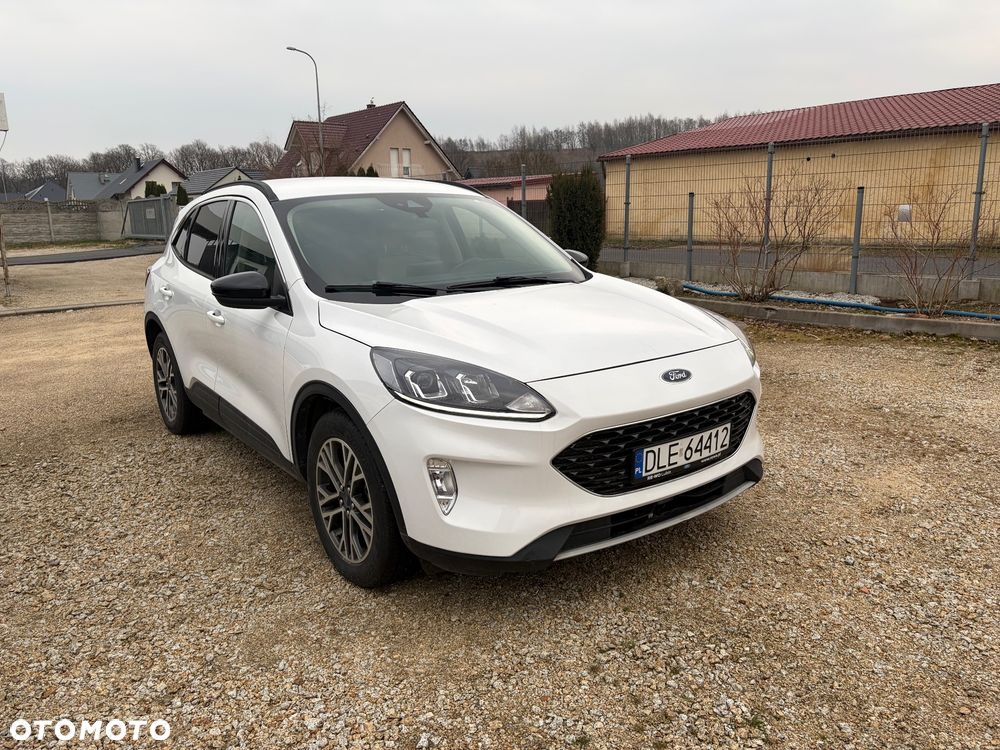 Ford Kuga - 3