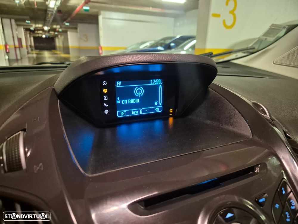 Ford Tourneo Courier 1.0 EcoBoost Titanium - 11