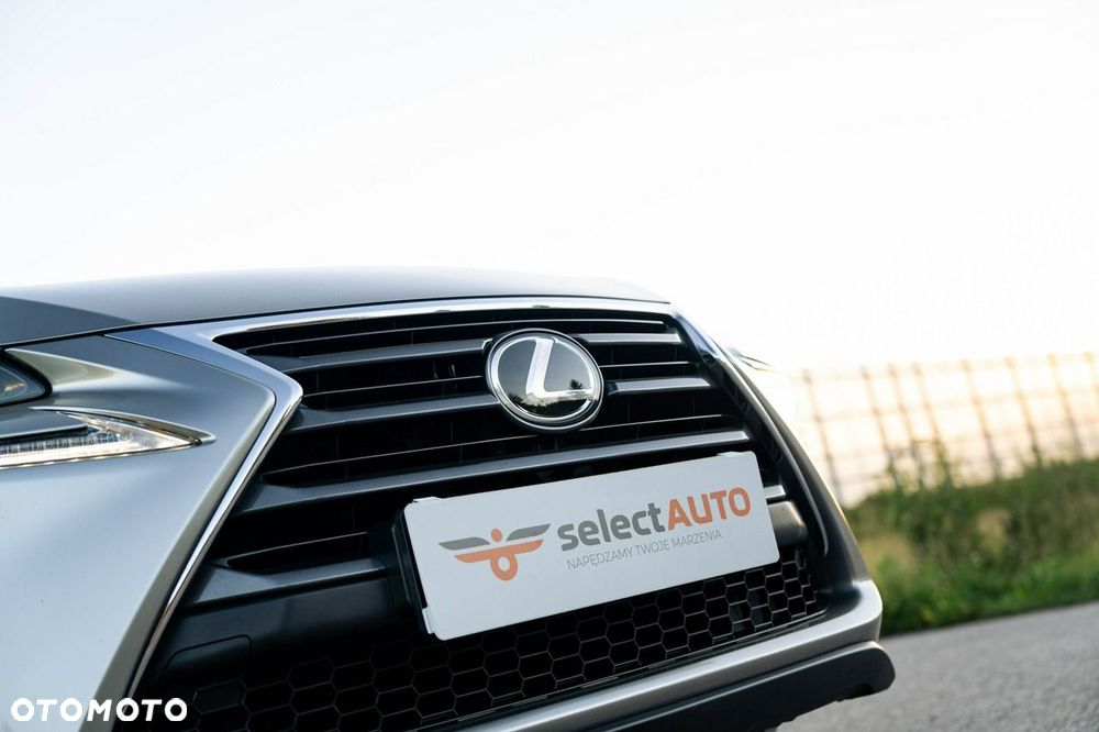 Lexus NX 200t Elite AWD - 17
