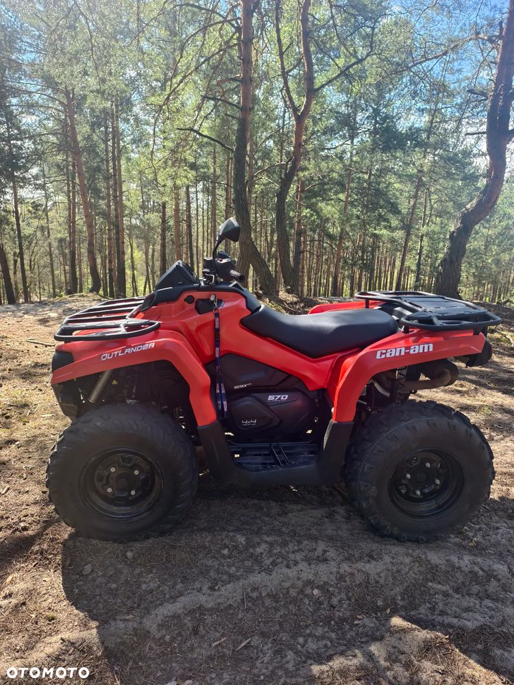 Can-Am Outlander - 1