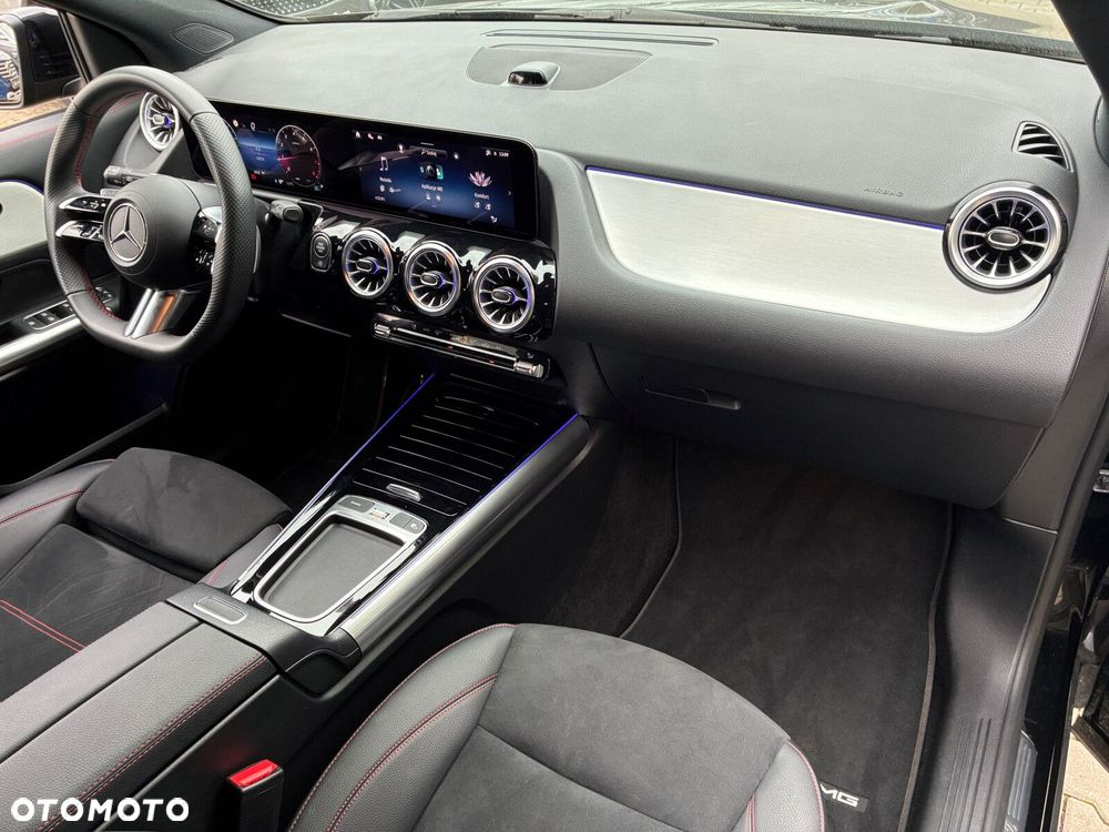 Mercedes-Benz GLA 200 mHEV AMG Line 7G-DCT - 21
