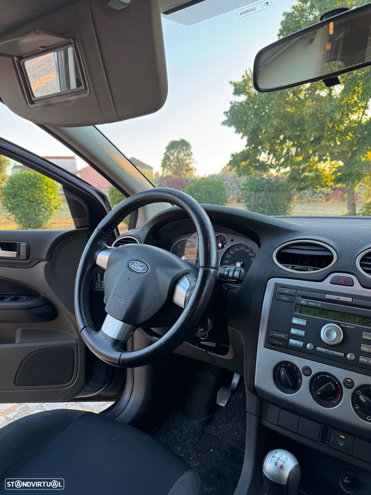Ford Focus 1.6 TDCi Sport - 25