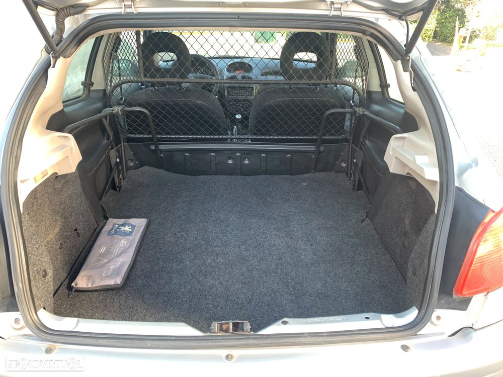 Peugeot 206 XS 1.6 Hdi 110cv - 14