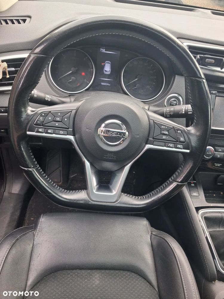 Nissan Qashqai 1.5 dCi TEKNA+ - 9