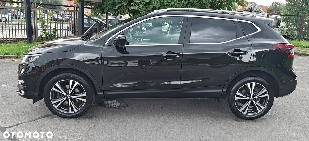 Nissan Qashqai 1.6 DIG-T Tekna+ - 3