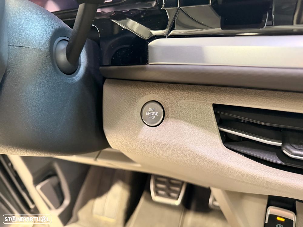 VW Multivan 2.0 TDI Style DSG - 34