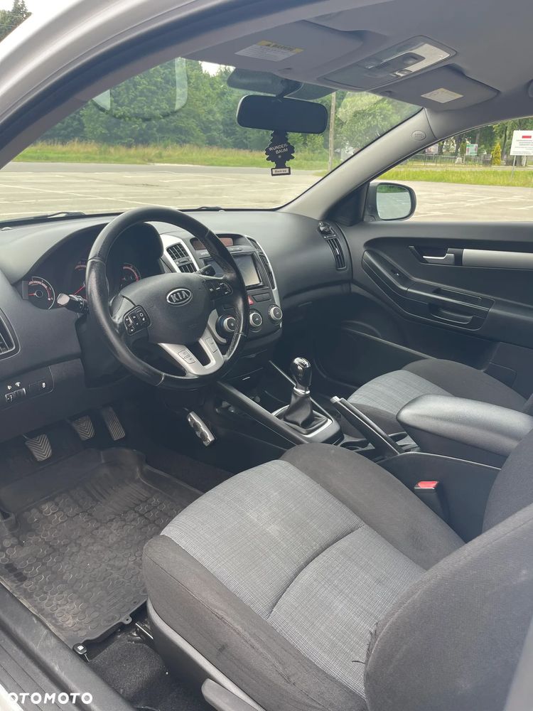 Kia ProCeed 1.6 crdi L - 14