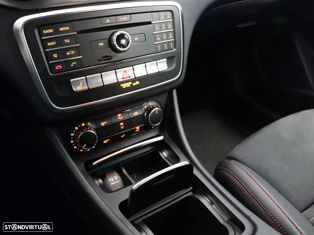 Mercedes-Benz CLA 180 d Shooting Brake AMG Line Aut. - 22