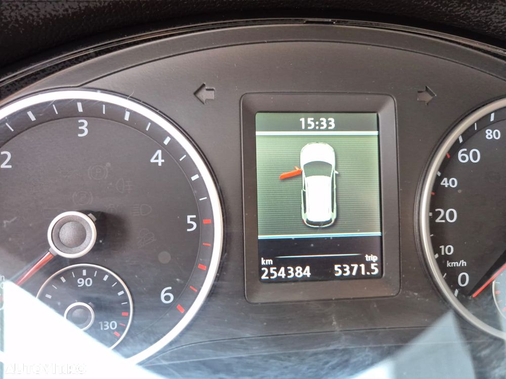 Volkswagen Tiguan 2.0 TDI DPF 4Motion Team - 8