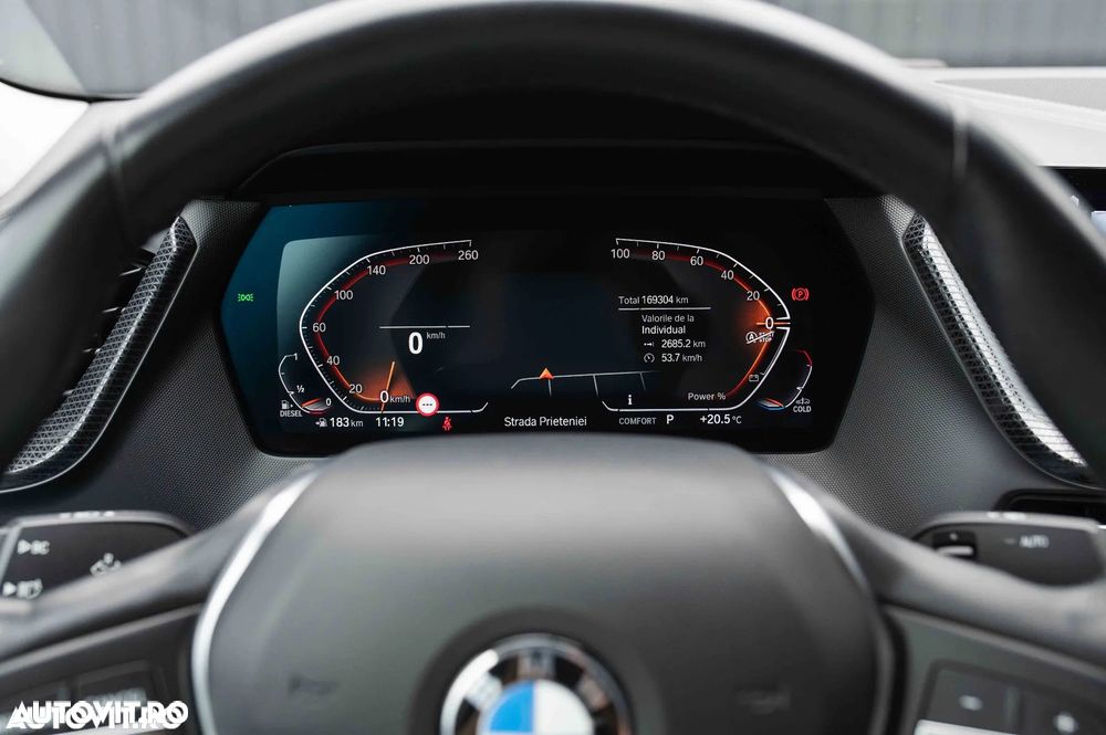 BMW Seria 2 218d Aut. - 9