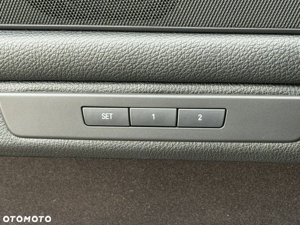 BMW Seria 5 525d Sport-Aut - 16