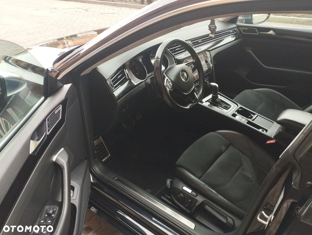 Volkswagen Arteon 2.0 TDI Bi-Turbo SCR 4Mot Elegance DSG - 18