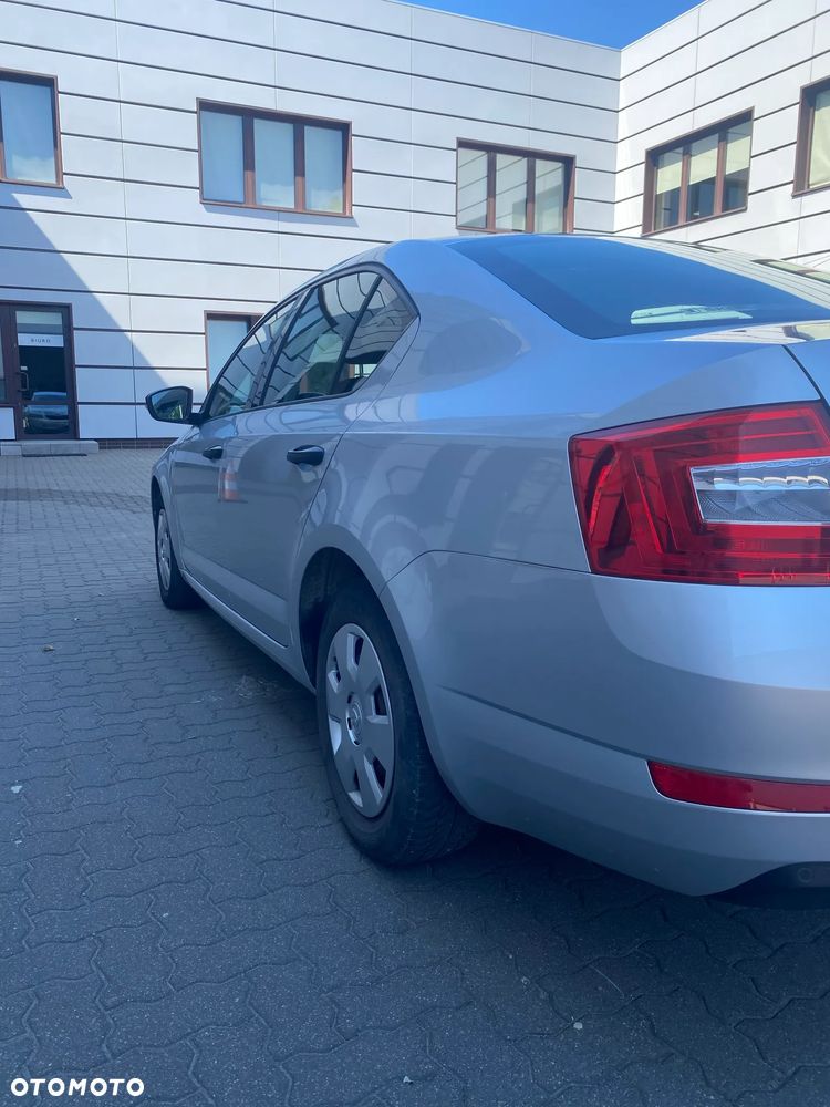 Skoda Octavia 1.6 TDI Ambition - 5