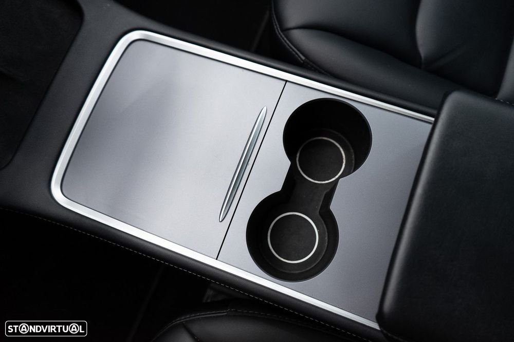 Tesla Model 3 Long-Range Dual Motor AWD - 29