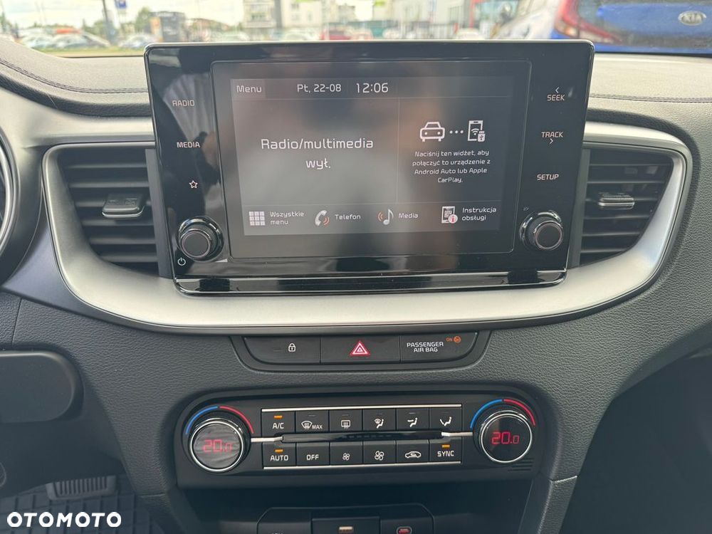 Kia Ceed 1.5 T-GDI M DCT - 11