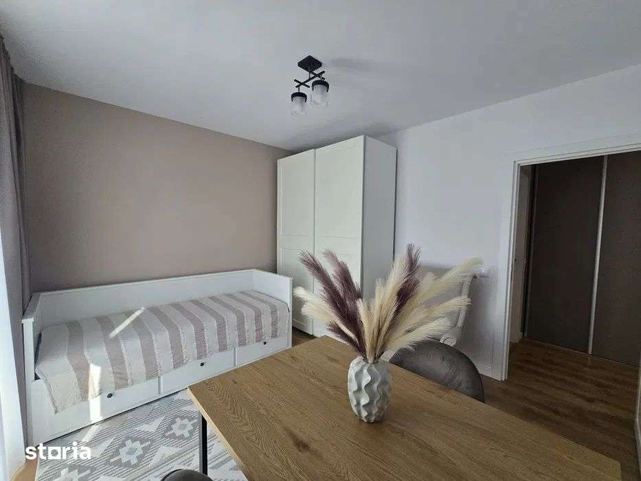 Apartament decomandat, balcon, zona Dumitru Mocanu — fotografia 3