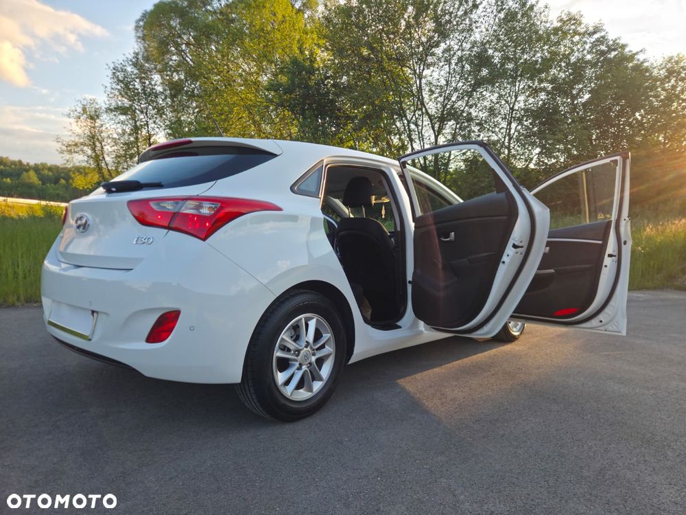 Hyundai i30 1.4 Comfort - 18