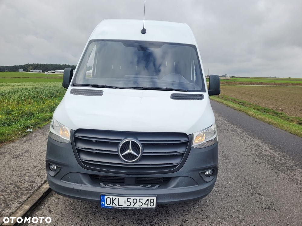 Mercedes-Benz Sprinter - 5