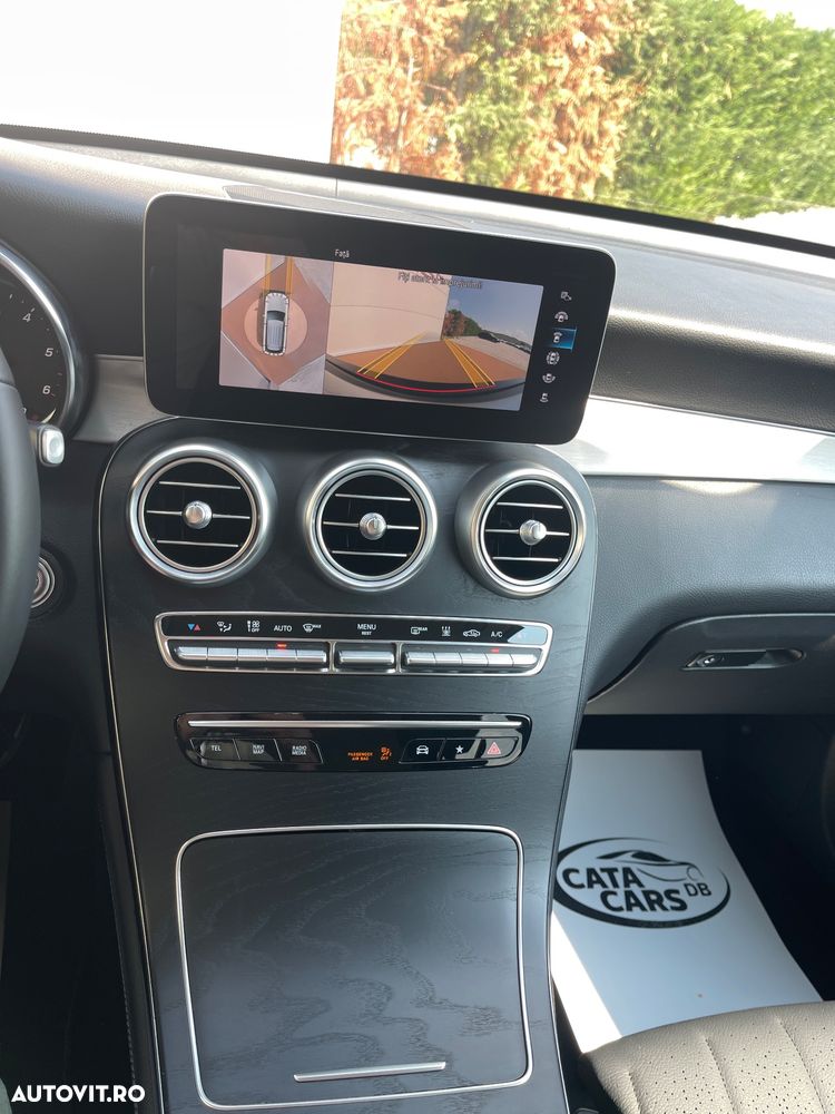 Mercedes-Benz GLC 300 d 4MATIC 9G-TRONIC - 31