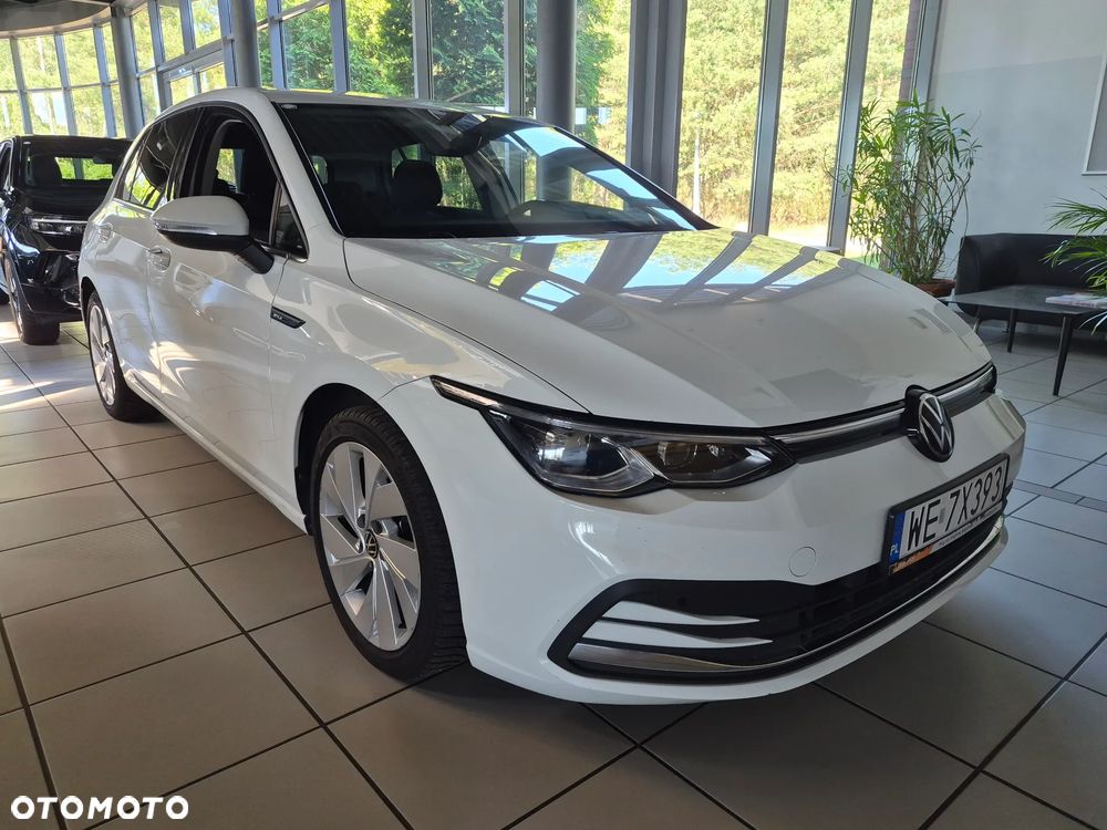 Volkswagen Golf 1.5 eTSI mHEV Style DSG - 11