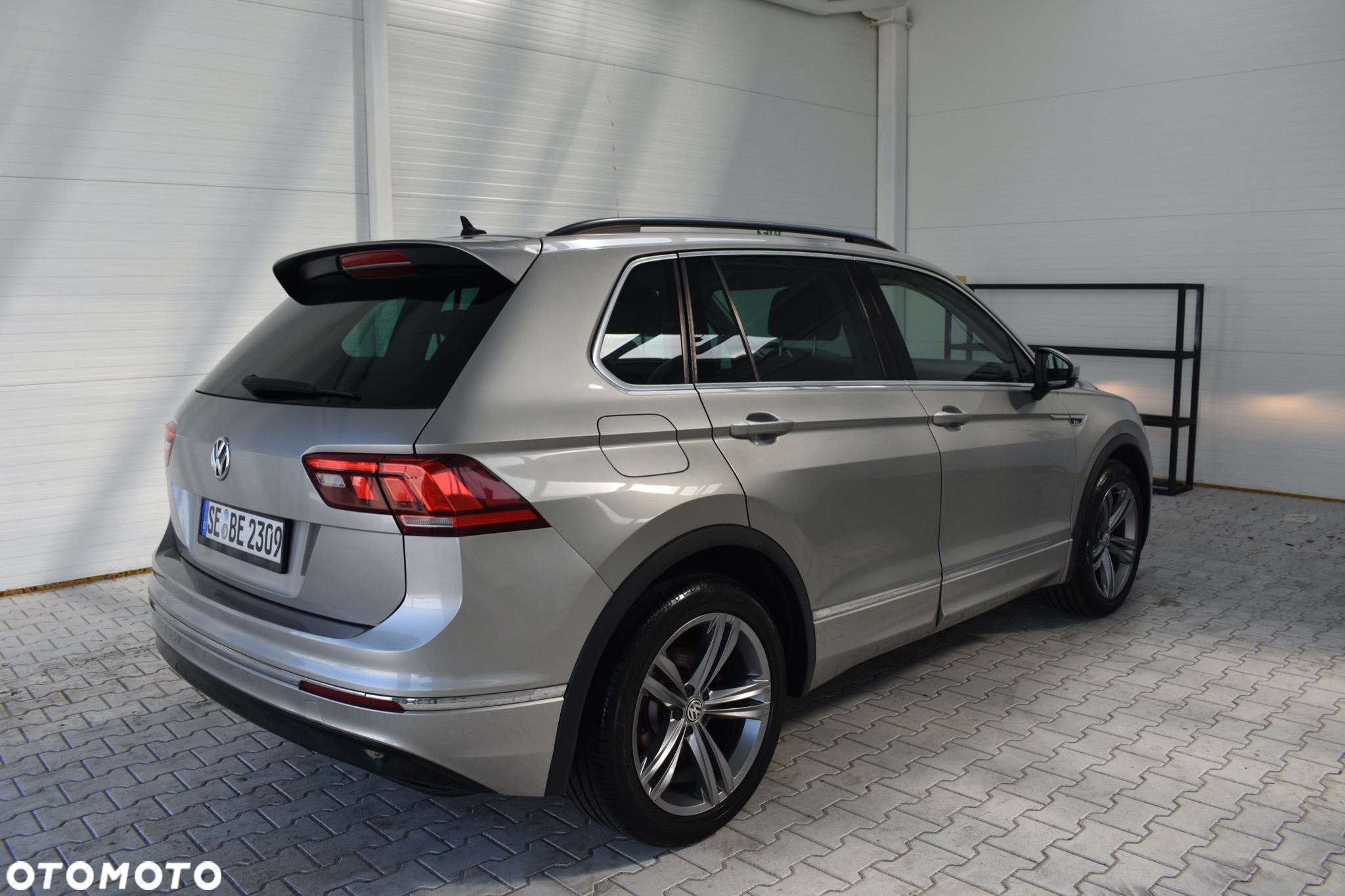 Volkswagen Tiguan 2.0 TDI SCR R-Line - 9