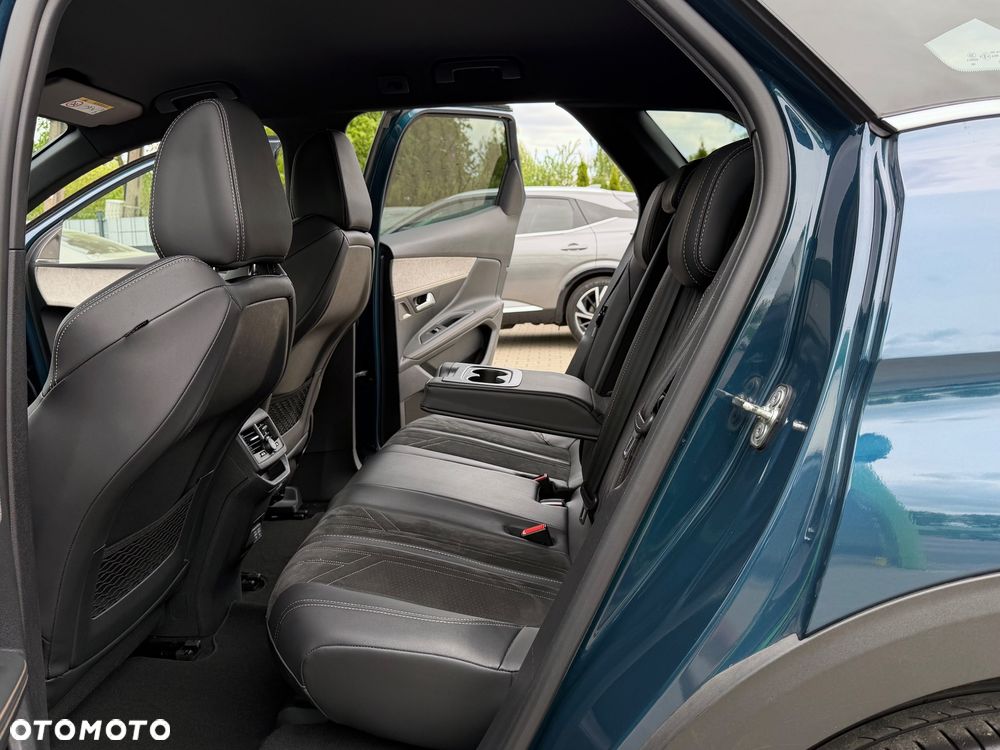 Peugeot 3008 1.5 BlueHDi GT S&S EAT8 - 32
