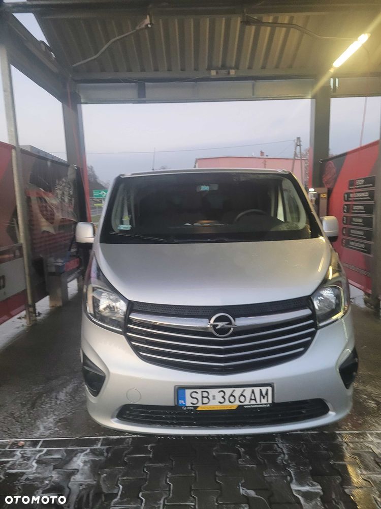 Opel Vivaro - 2