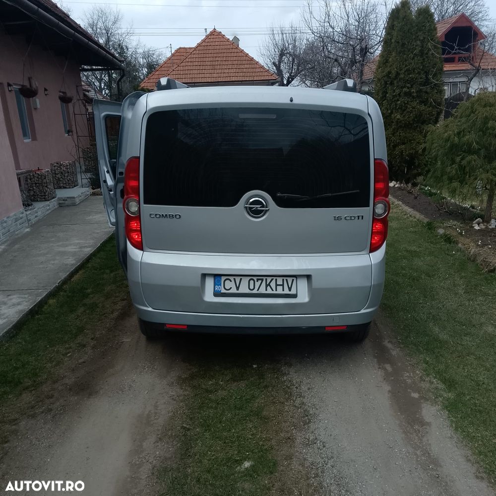 Opel Combo L1H1 PC Essentia - 4