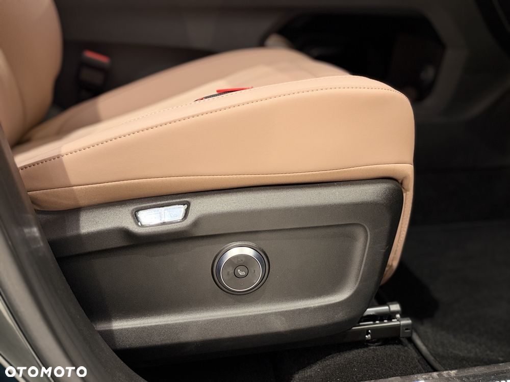 Chery Tiggo 9 1.5 T-GDI Super Hybrid Prestige 3DHT - 14